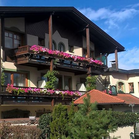 Dietrichsteinerhof Apartments & Rooms Faak am See Extérieur photo